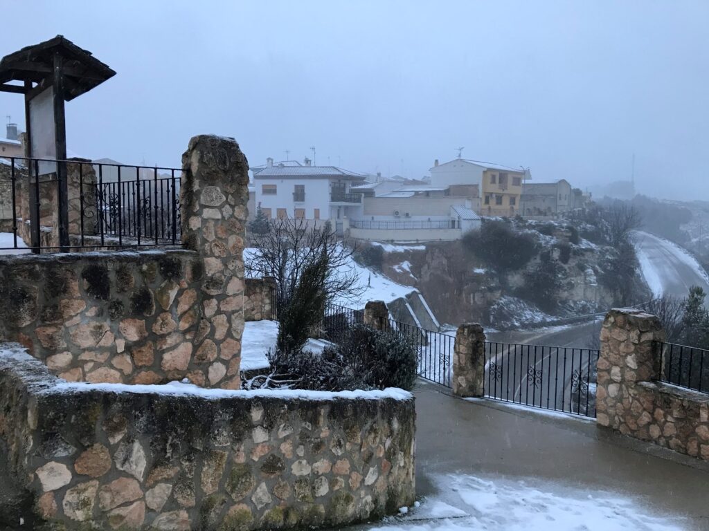 Valdegangas con niebla